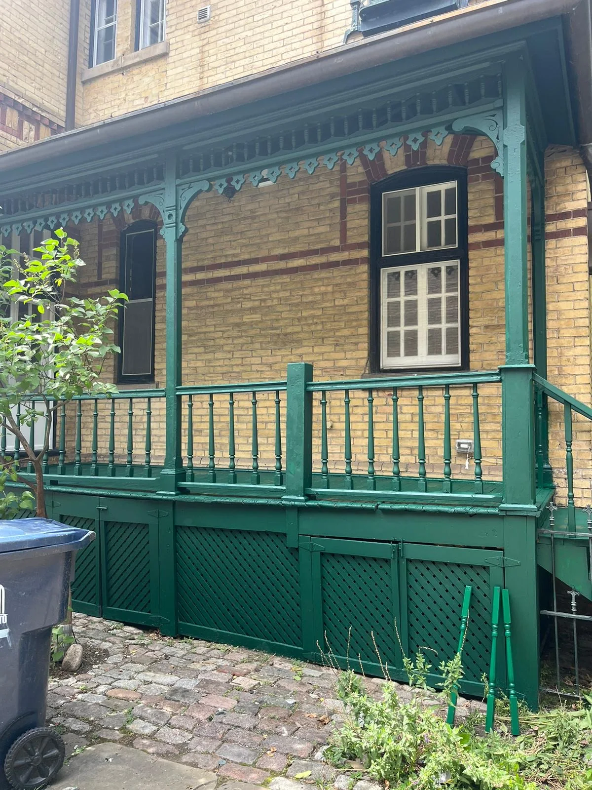 Exterior wood trim painting project by Bright Home Care in the GTA